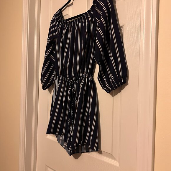 Soprano Navy Blue with White Stripes Romper Size Medium - Picture 2 of 3